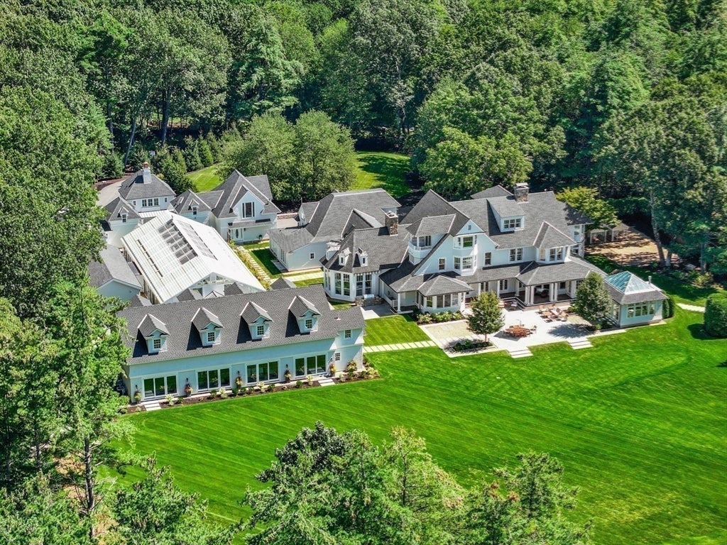 210 Monument Farm Road