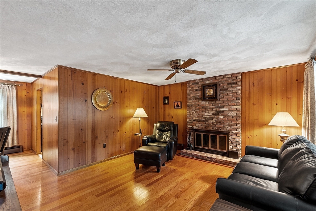 6 Ingalls Rd