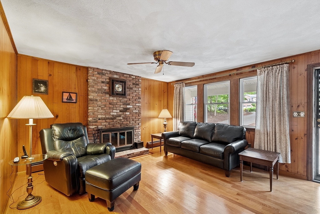 6 Ingalls Rd