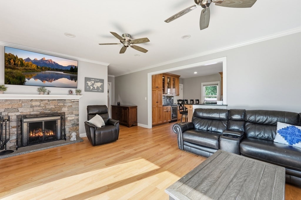 7 Pincushion Rd, Framingham, MA, 7 Pincushion Rd, Framingham, MA Photo #6