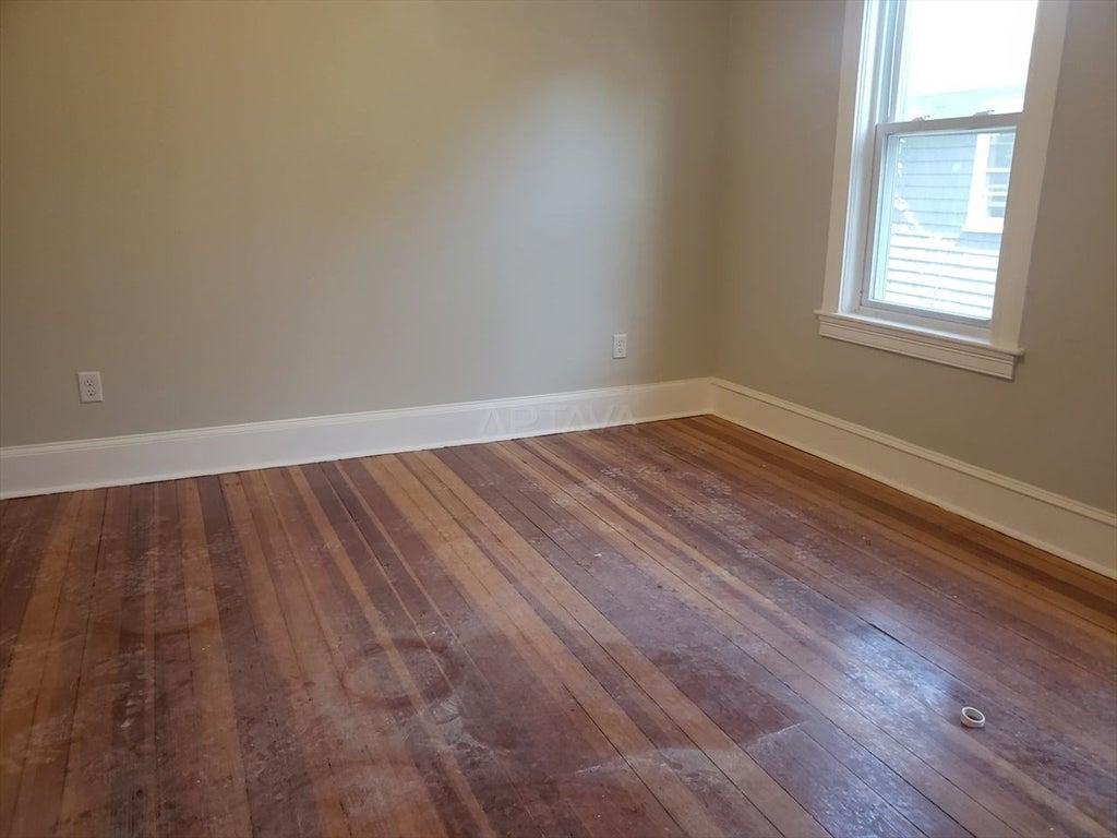 22 Barton St #2, Somerville, MA, 22 Barton St #2, Somerville, MA Photo #3