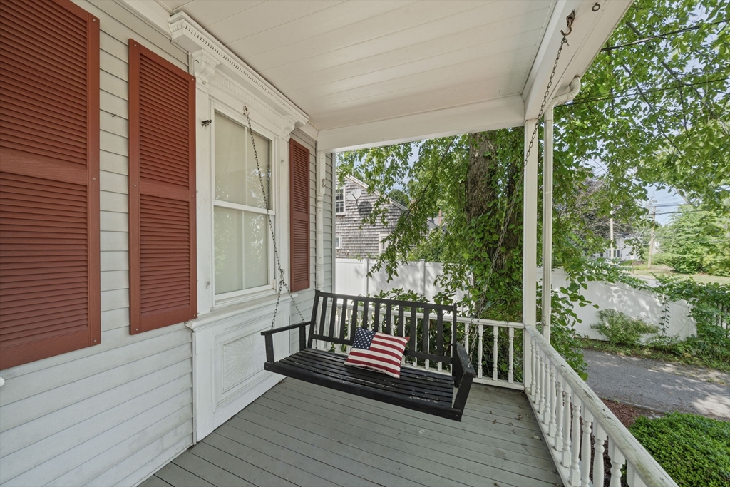 48 Pearl St