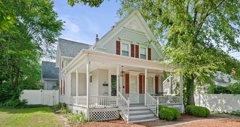 48 Pearl St Bridgewater MA 02324
