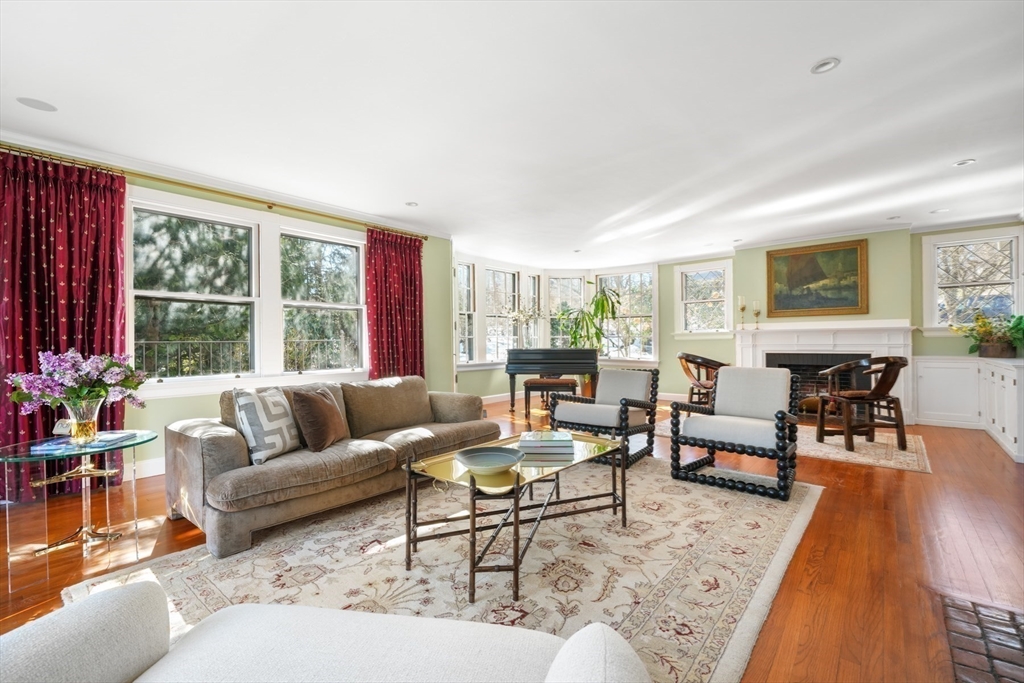 40 Heath Hill St