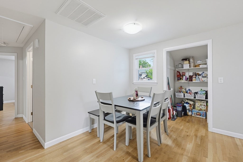 7 Haskell Pl, Peabody, MA Photo #12