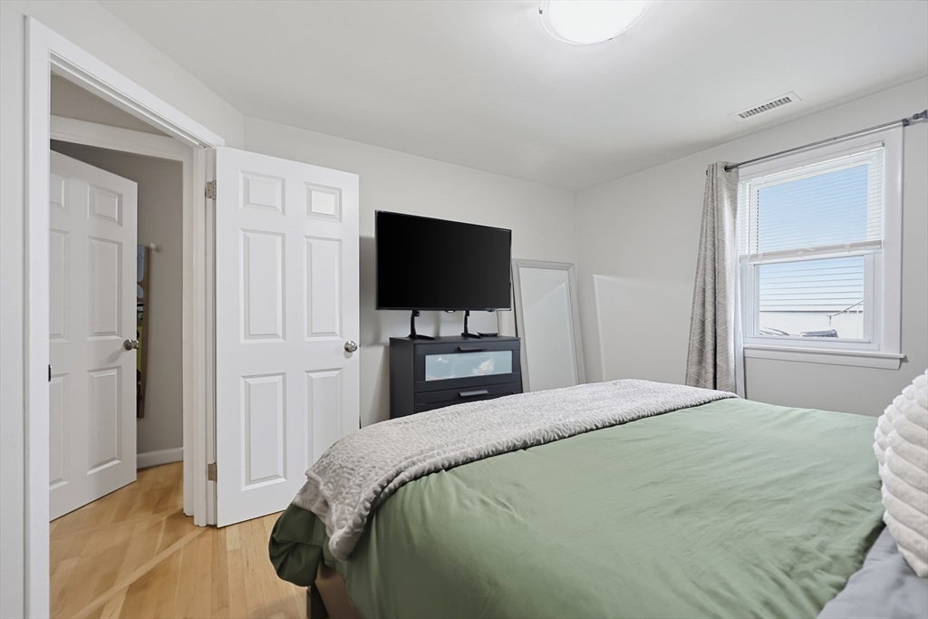 7 Haskell Pl, Peabody, MA Photo #15