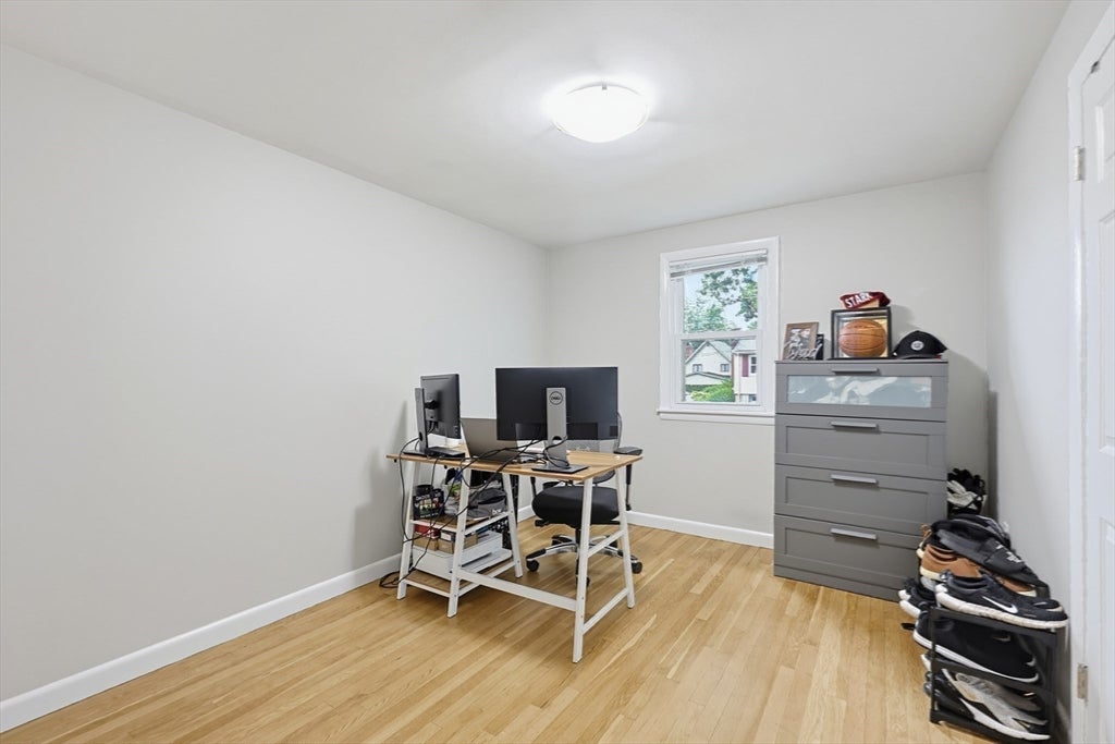 7 Haskell Pl, Peabody, MA Photo #20