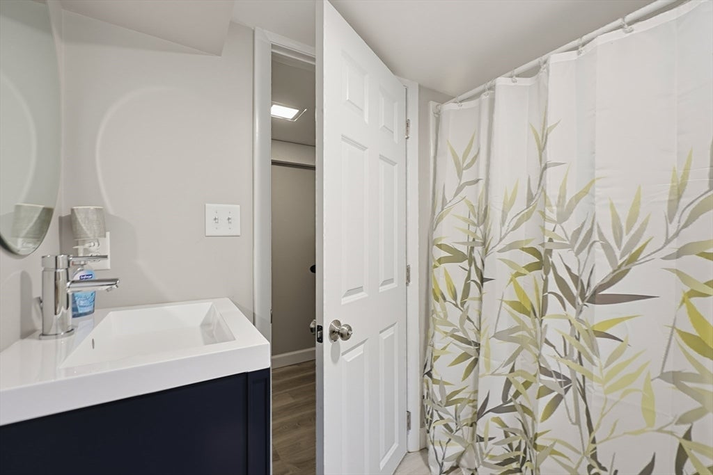 7 Haskell Pl, Peabody, MA Photo #28