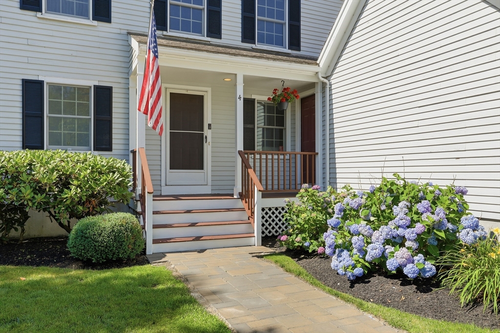 4 Partridge Ln