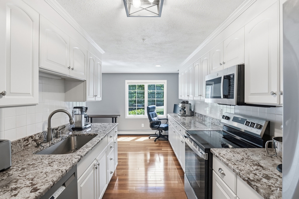 4 Partridge Ln