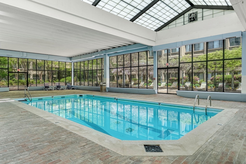 1731 Beacon Street #1515, Brookline, MA Photo #32