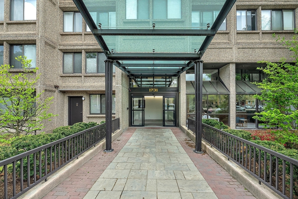 1731 Beacon Street #1515, Brookline, MA Photo #38