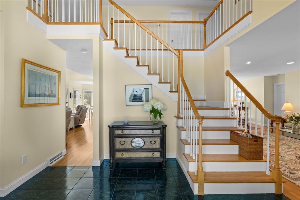 13 Driftwood Circle, Mashpee, MA, 13 Driftwood Circle, Mashpee, MA Photo #3