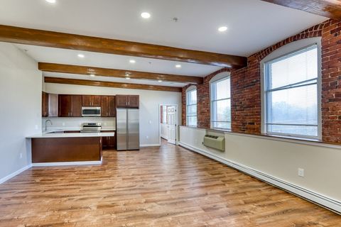 Photo of 402 River St #4C, Haverhill, MA 01832 (MLS # 73508074)