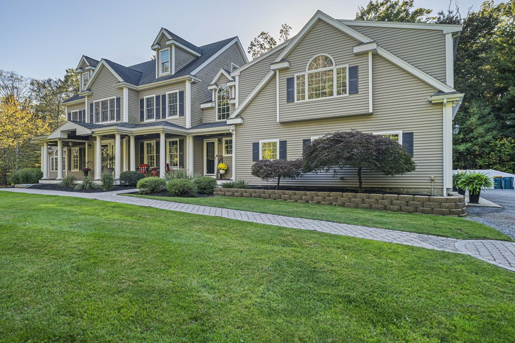 74 Crabtree Ln