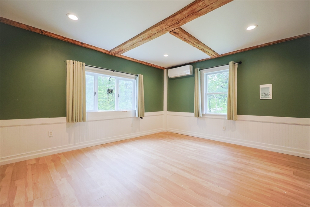 268 Wallace Hill Rd