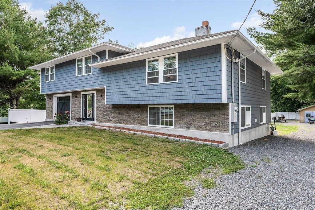 230 North St
