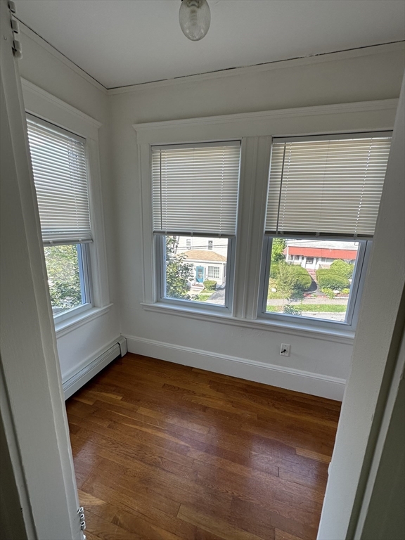 289 Highland Ave 2R