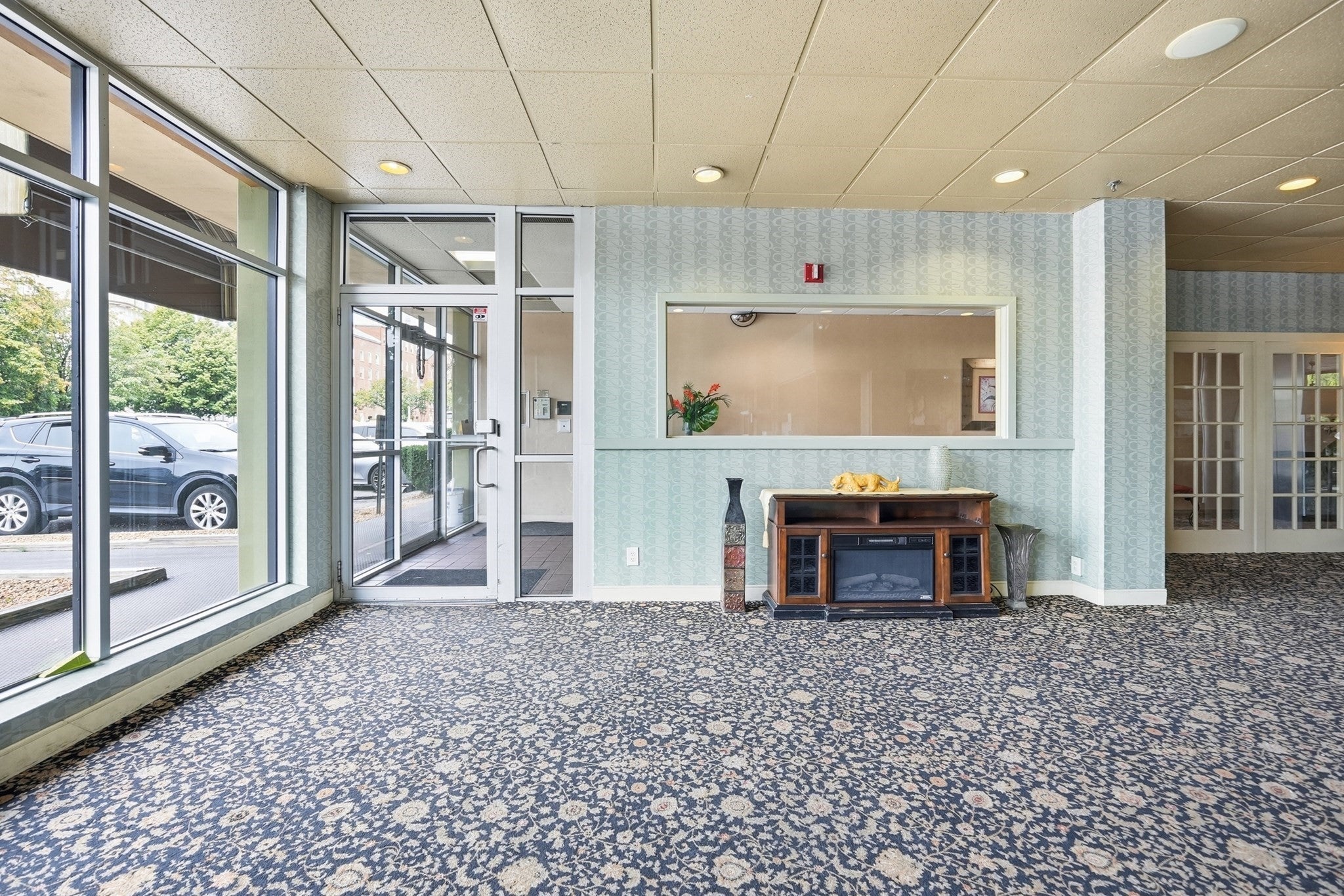 70 Southbridge St #402, Worcester, MA, 70 Southbridge St #402, Worcester, MA Photo #6