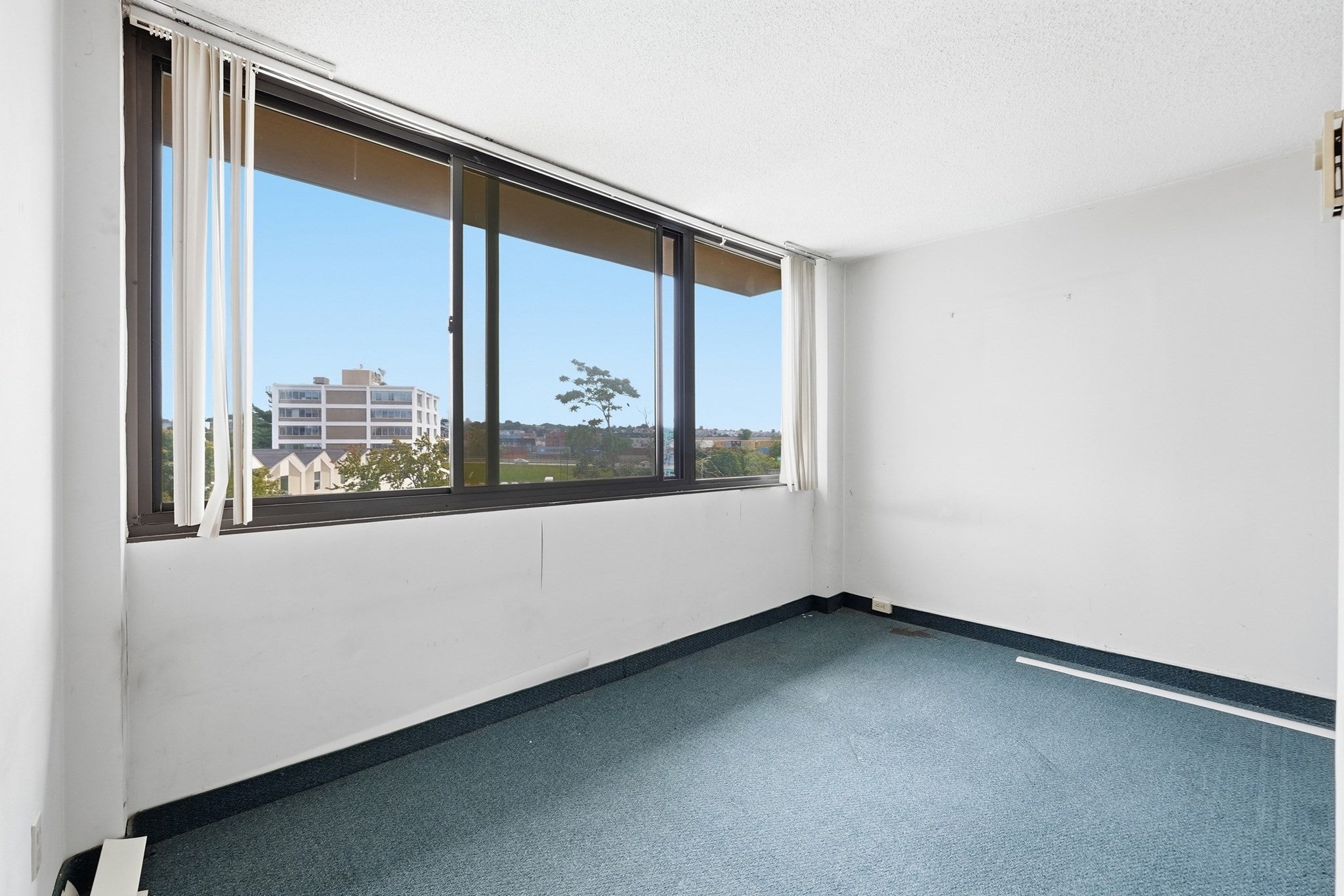 70 Southbridge St #402, Worcester, MA, 70 Southbridge St #402, Worcester, MA Photo #21