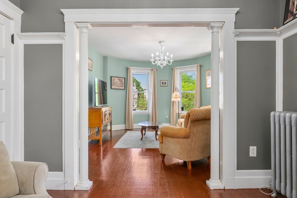2 Pleasant St 2