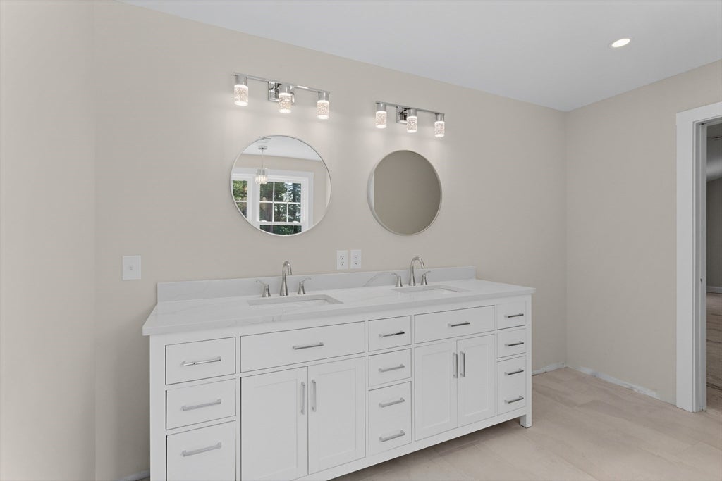 80 Hampstead St, Methuen, MA Photo #18