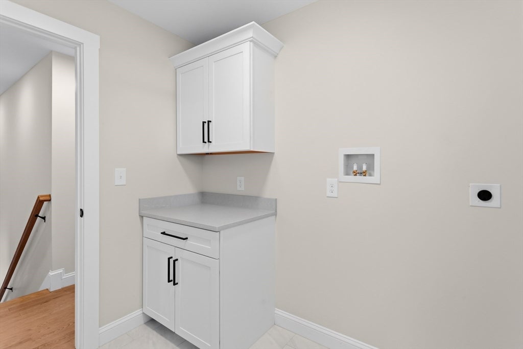 80 Hampstead St, Methuen, MA Photo #31