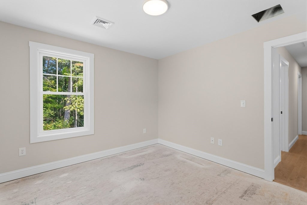 80 Hampstead St, Methuen, MA Photo #26