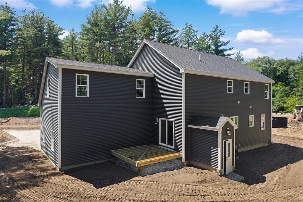 80 Hampstead St, Methuen, MA Photo #4