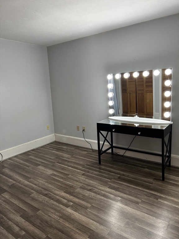 210 North Ave. 210