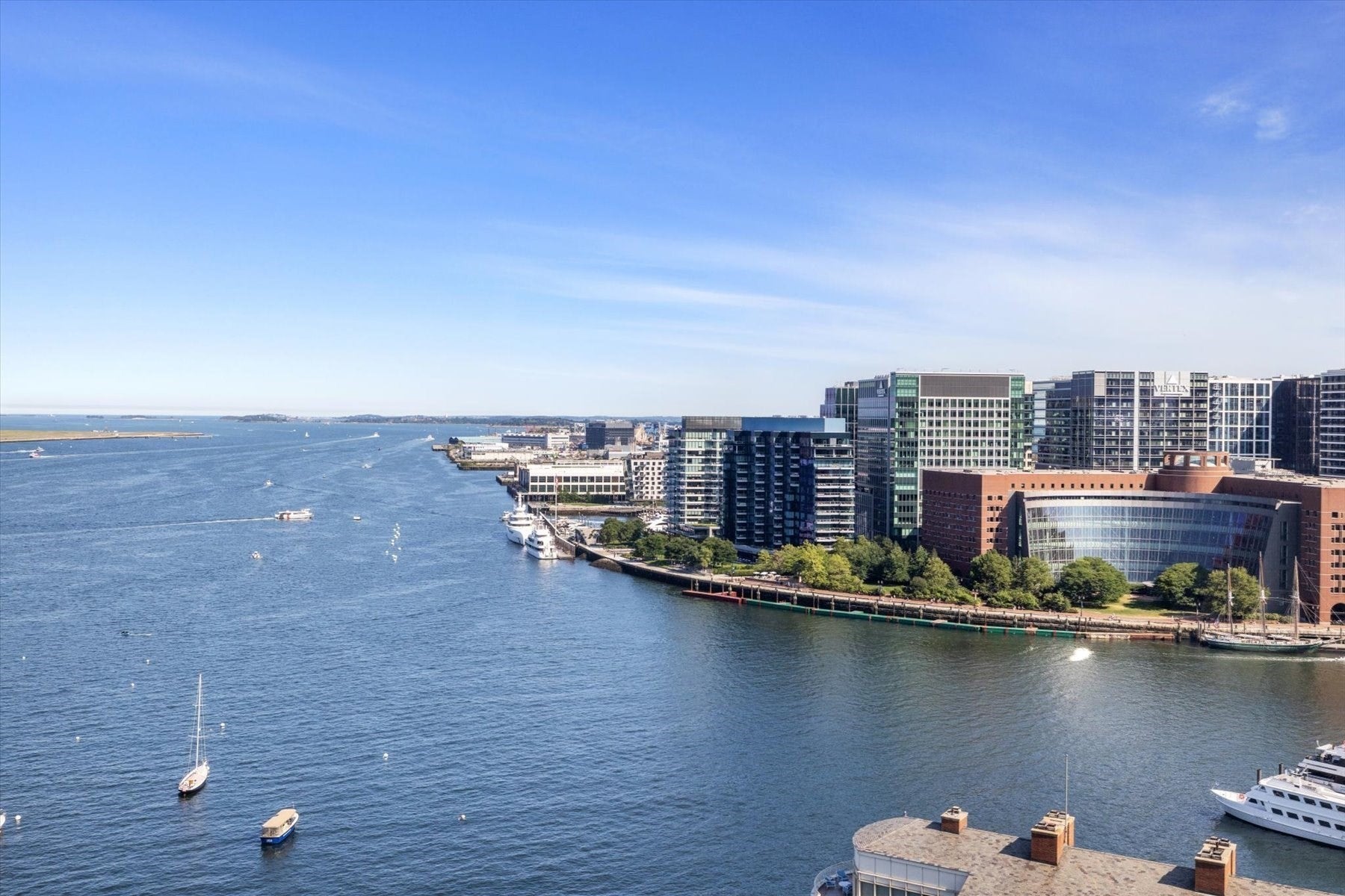 85 E India Row #22F, Boston, MA Photo #1