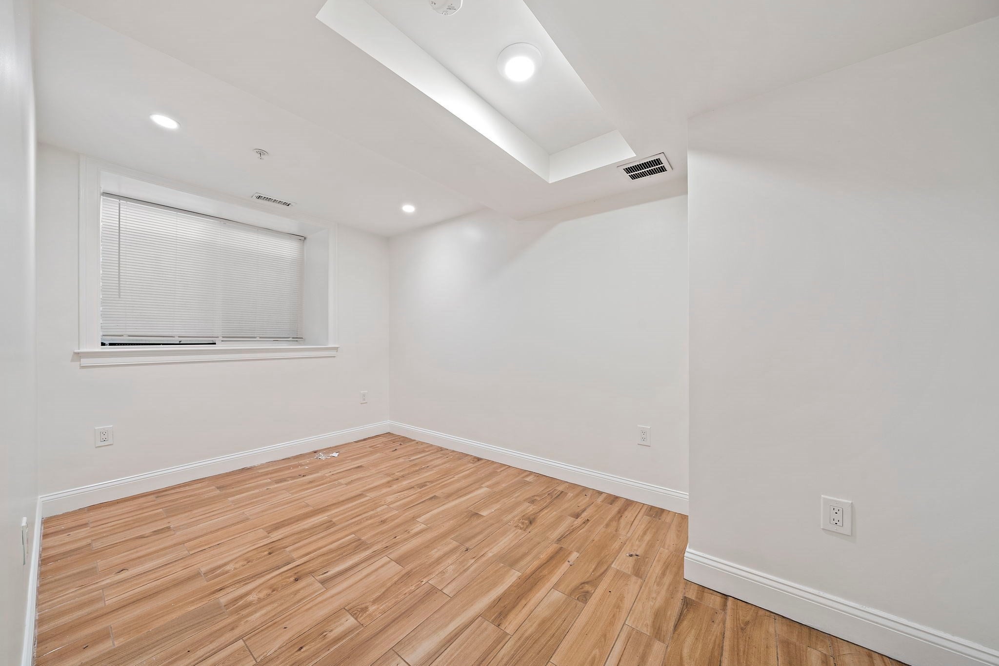 12 Loring St #1, Boston, MA Photo #16