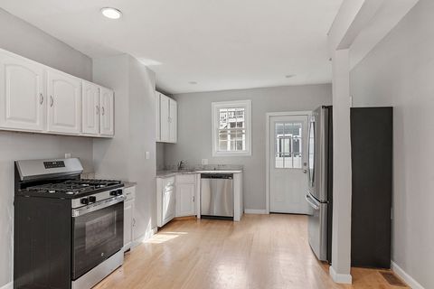 87 Baxter St Boston MA 02127