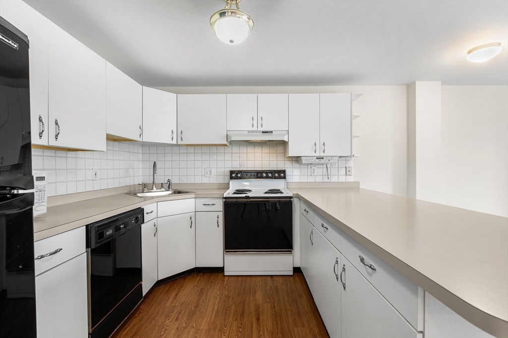 59-65 Valley St 5F