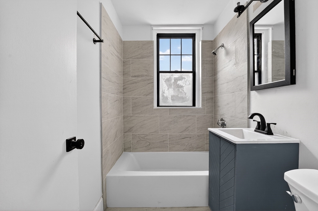 370 Chestnut Hill #3, Boston, MA Photo #14