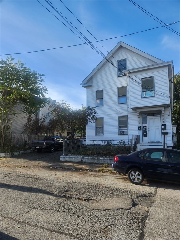 41 Butterfield St