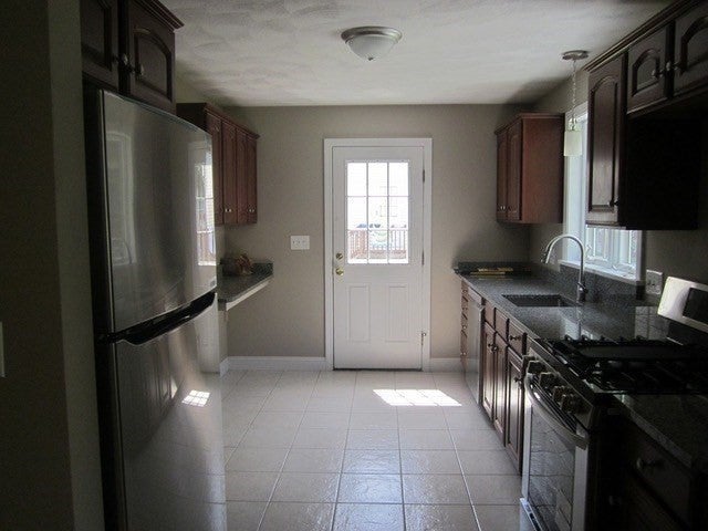 14 Grove Street #A, Woburn, MA, 14 Grove Street #A, Woburn, MA Photo #4