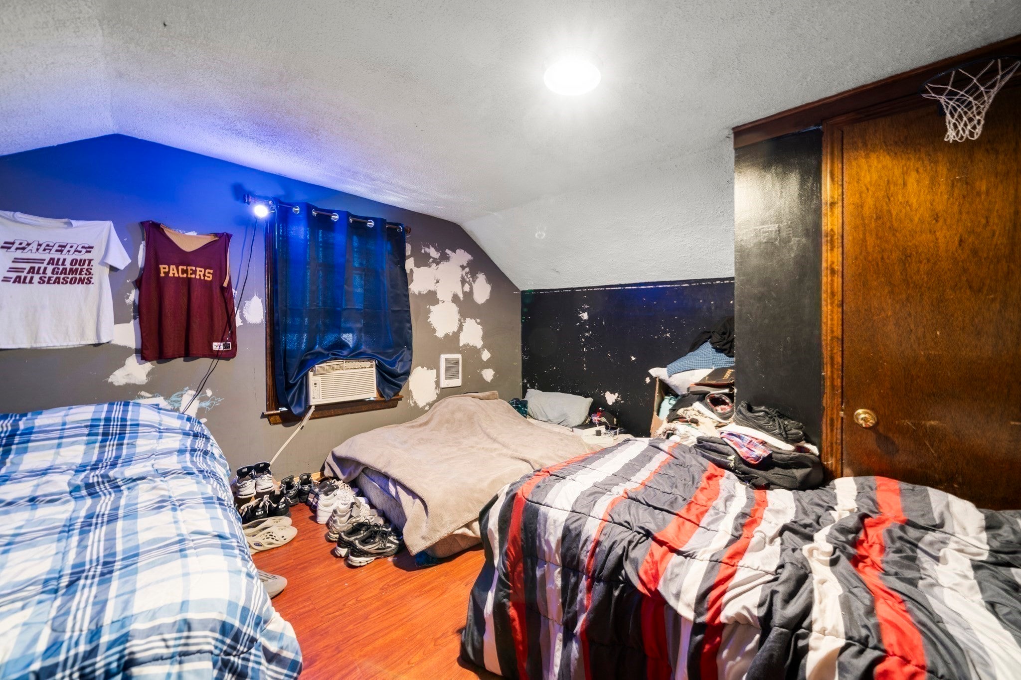 57 Ruskin St, Chicopee, MA Photo #20