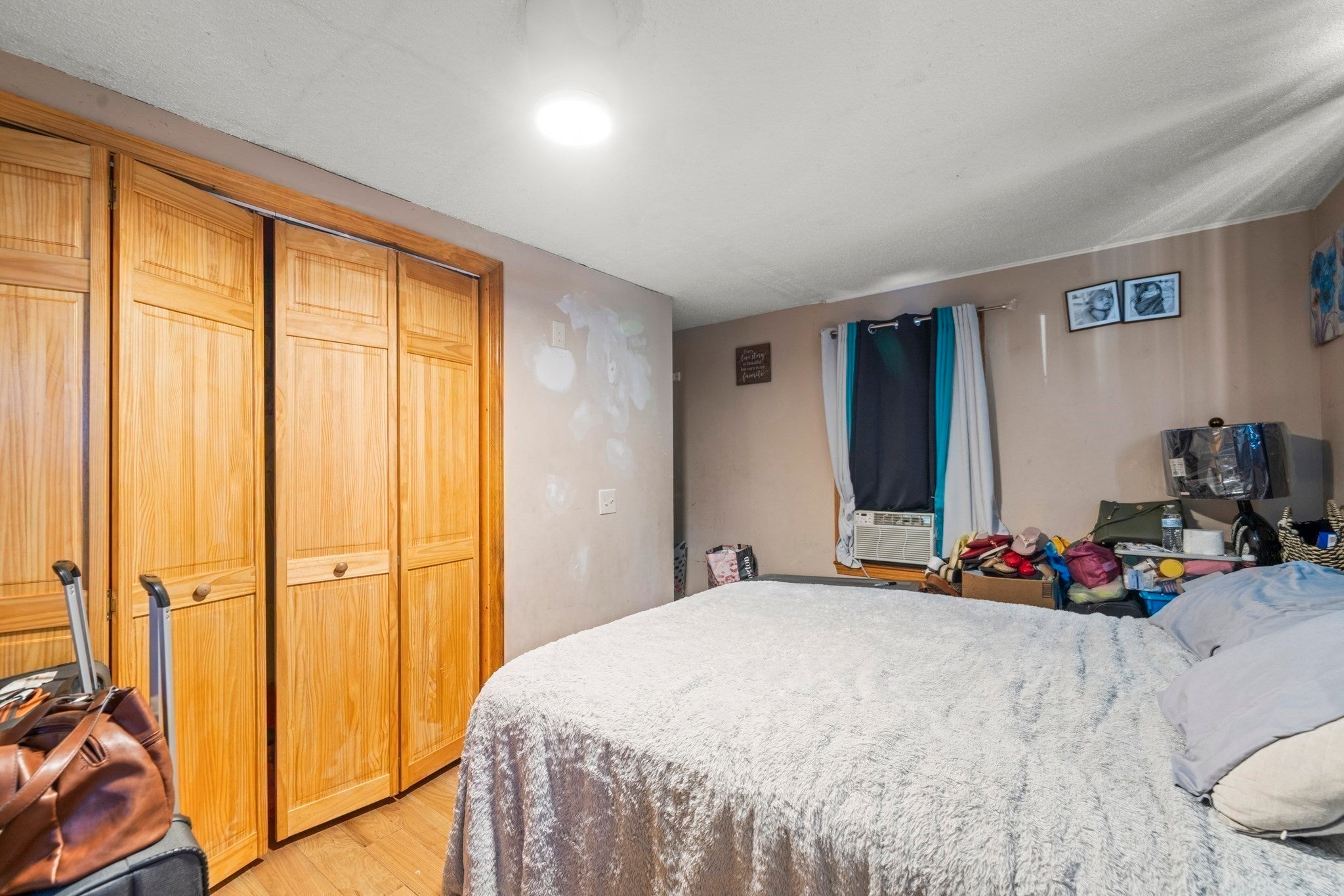 57 Ruskin St, Chicopee, MA Photo #10