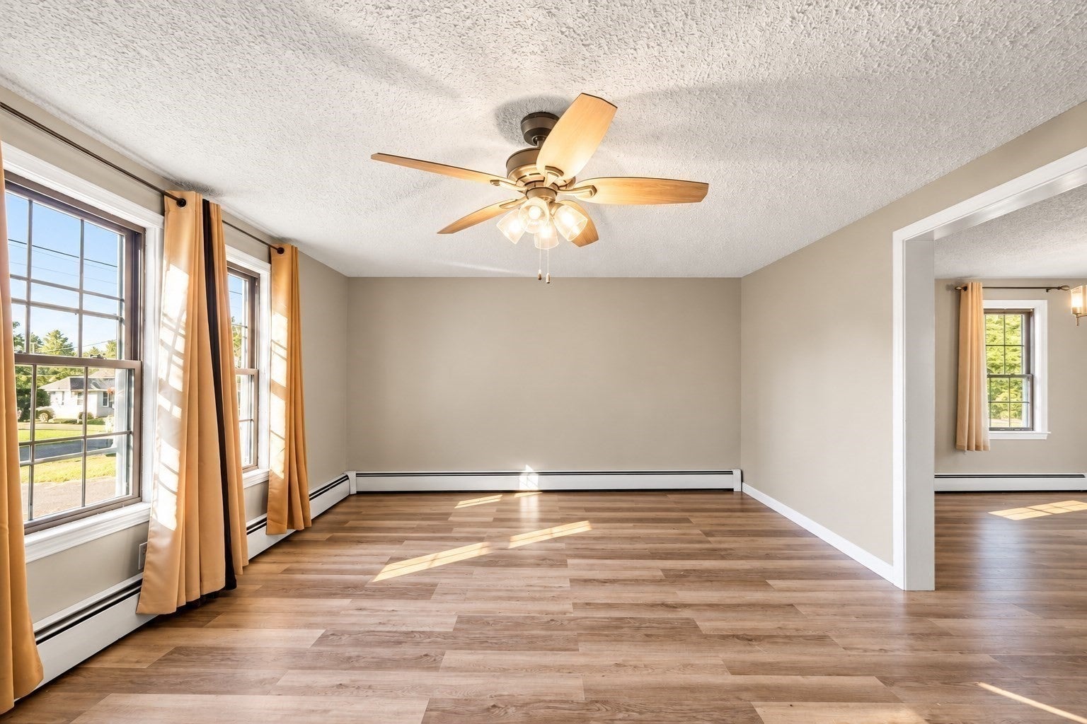 57 Ruskin St, Chicopee, MA Photo #5