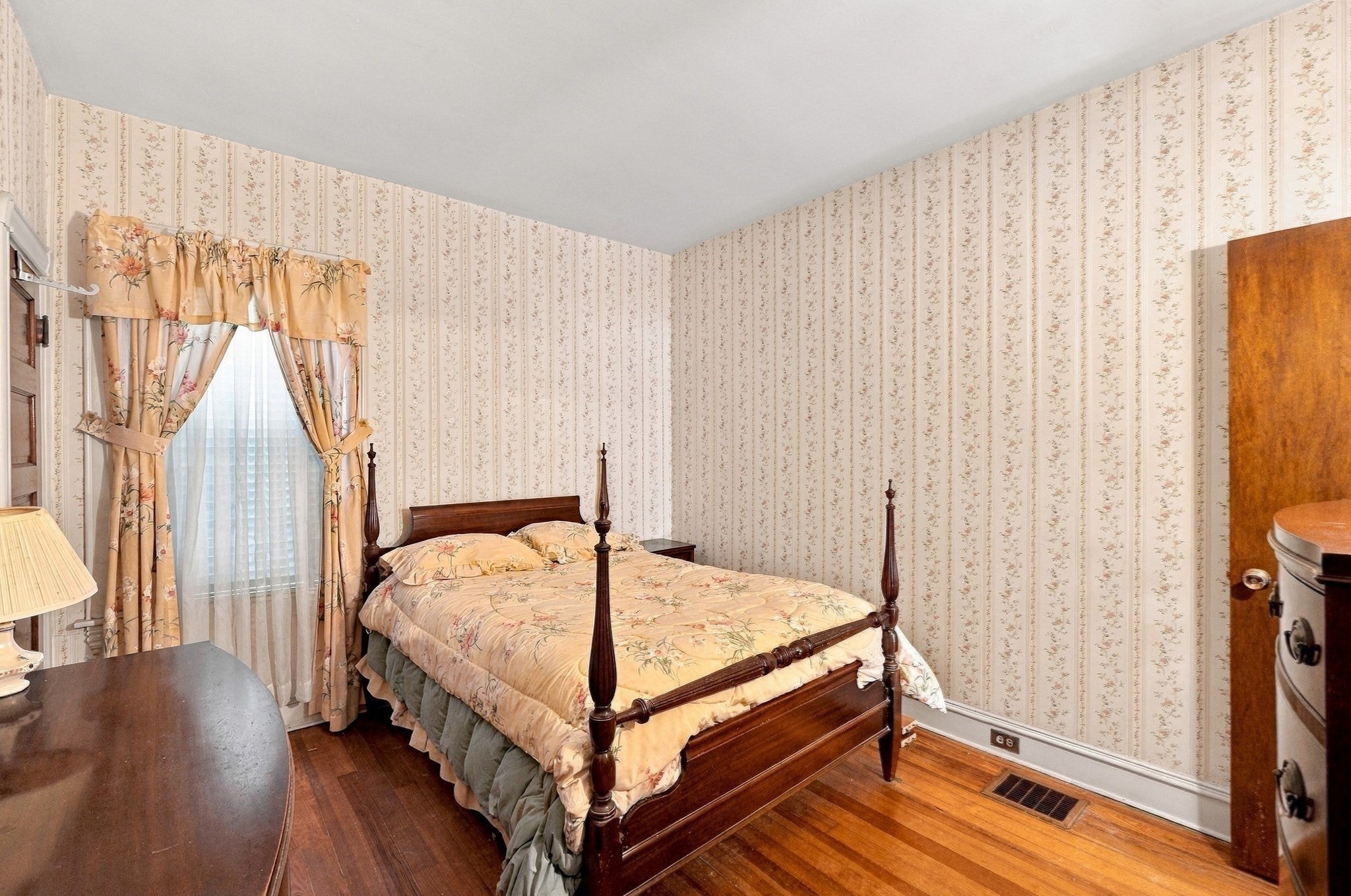 144 Swindells St, Fall River, MA, 144 Swindells St, Fall River, MA Photo #21