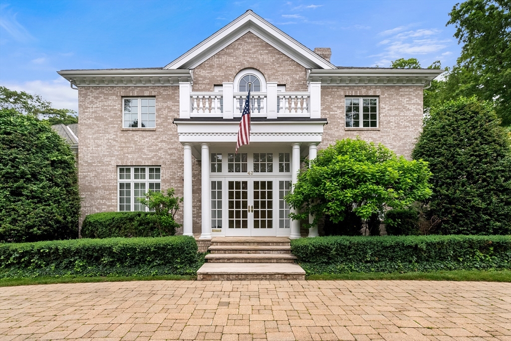 43 Bristol Rd