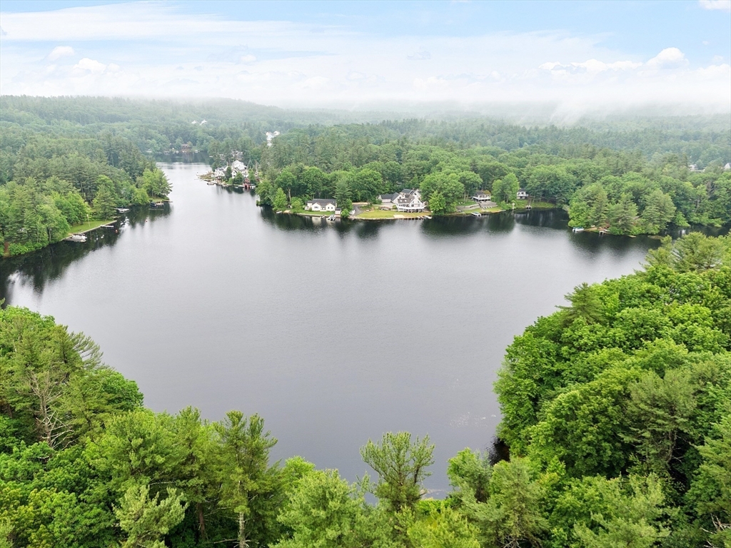 76 Lakewood Park Rd