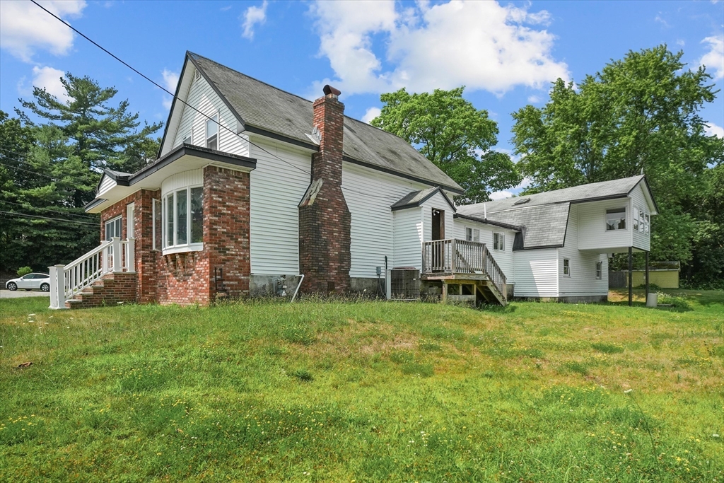 24 Preston St