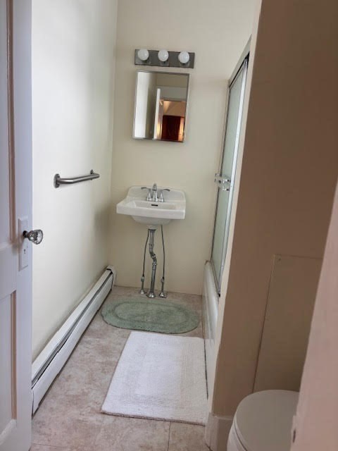 15 B Windsor Ave 15 B