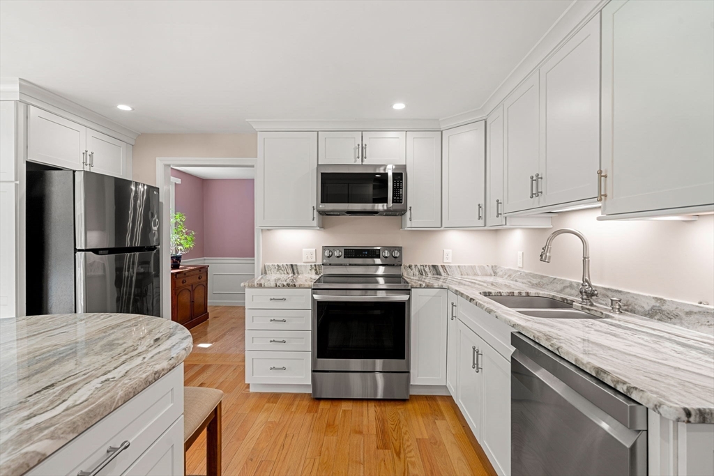 326 Nashua Rd