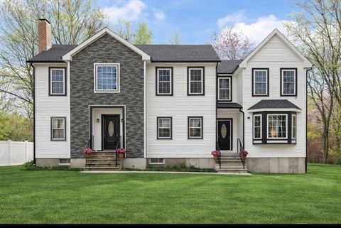 313 South Street Reading MA 01867