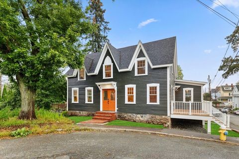 19 Linden Street Marblehead MA 01945