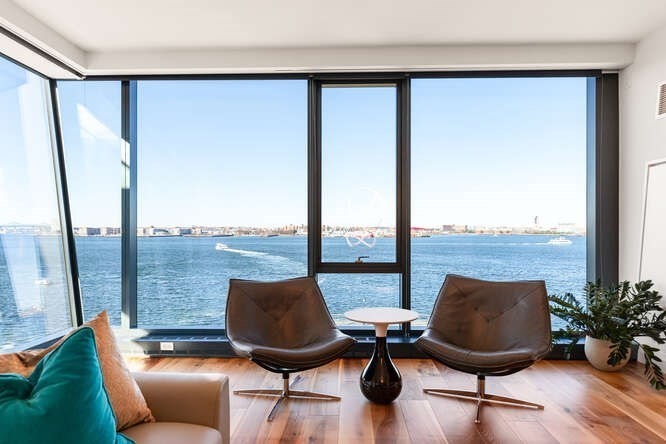 300 Pier 4 Blvd 5C