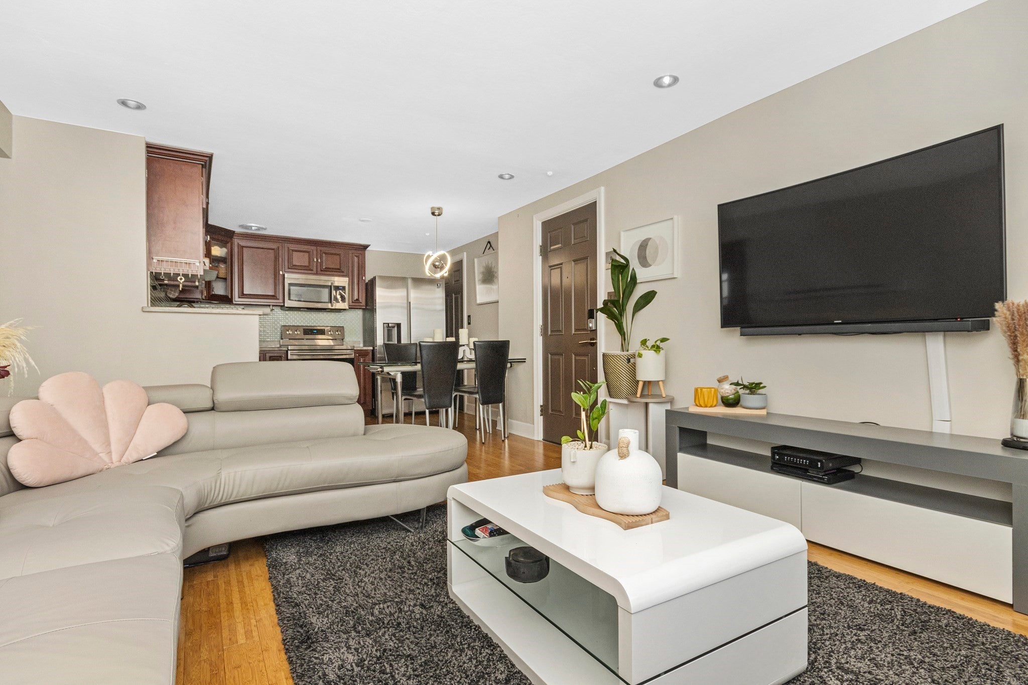 20 Miller St #11, Quincy, MA, 20 Miller St #11, Quincy, MA Photo #3